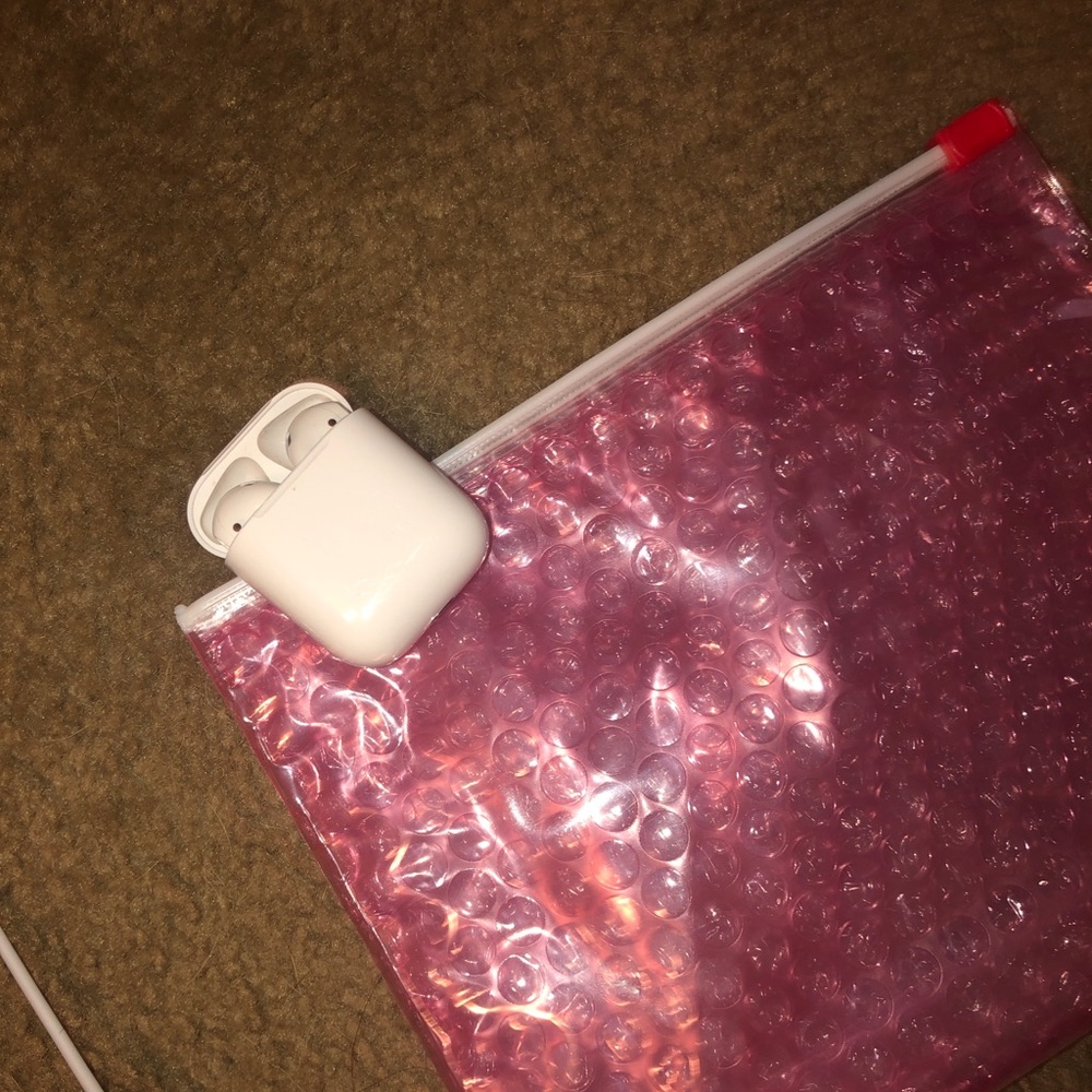 Trendy makeup bag